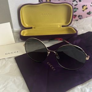 Gucci Round Gold Metal Sunglasses